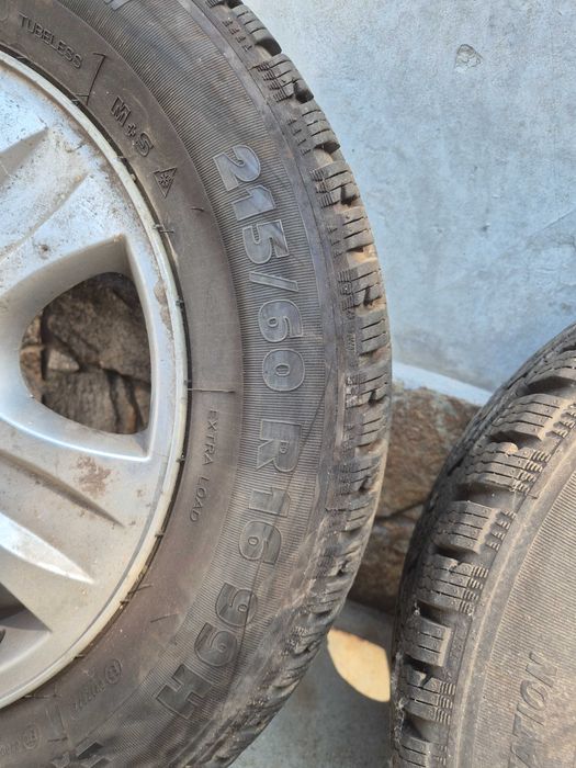 Гуми с джанти форд 215 60 16