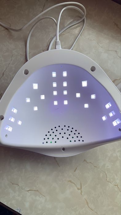 Продается Лампа SUN 5 plus. Маникюрно -педикюрная.