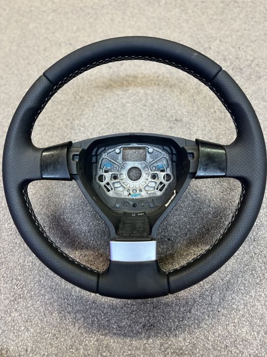 Volan piele Nappa VW PASSAT B6 GOLF 5 TOURAN JETTA TIGUAN 2004-2010