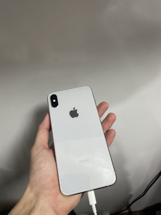 Продам айфон/iphone XS MAX