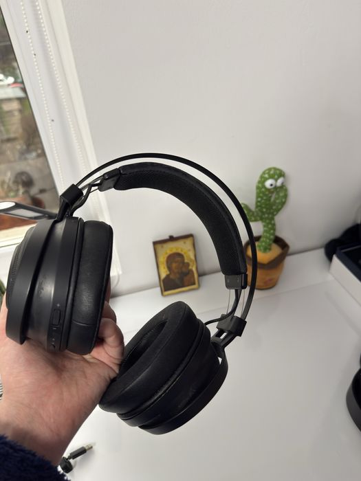 Căști Gaming Razer Wireless – Sunet puternic & confort maxim