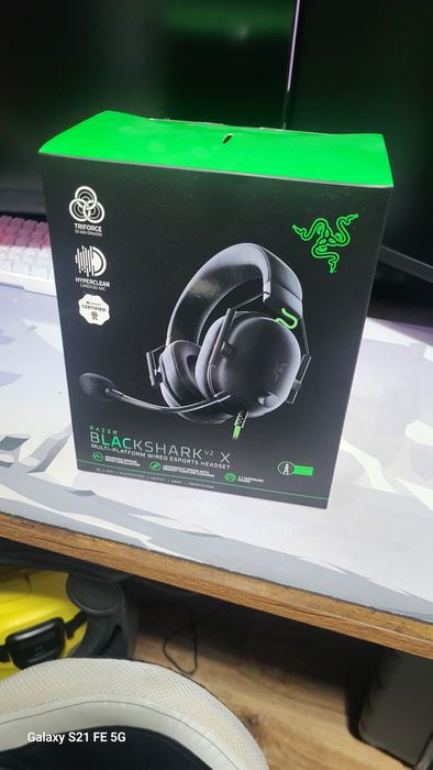 Vand Casti Gaming Razer