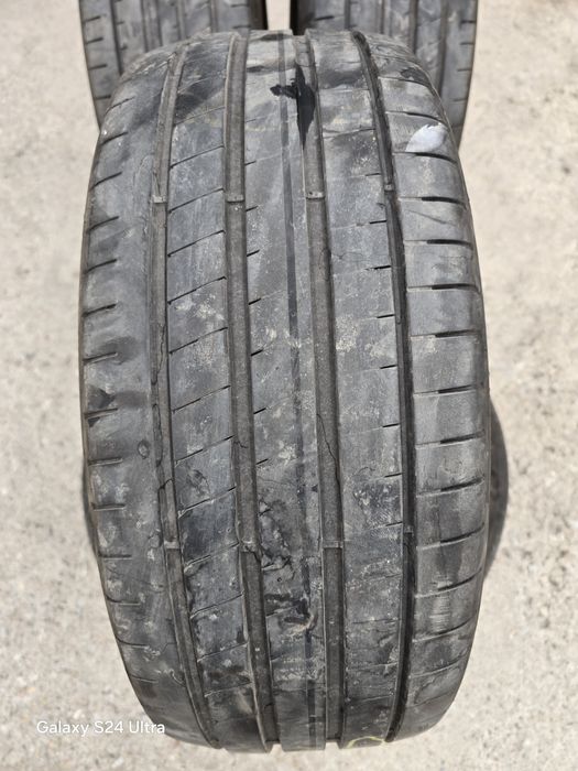 Гуми 4бр-19 цола