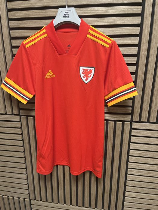 ADIDAS : Wales National Team Home Jersey 2020 Уелс размер М / Оригинал