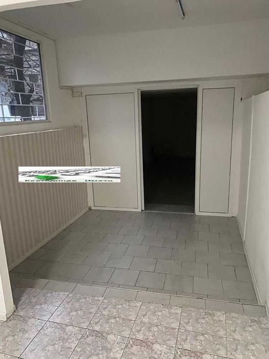 Дава се под наем Магазин в Пловдив, Център - 54 кв.м за 498.27 € - Снимка #3