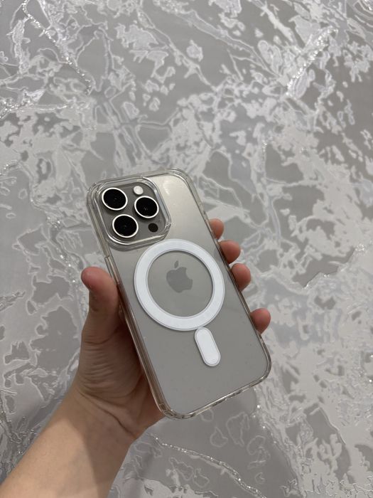 Срочно продам айфон 15 про