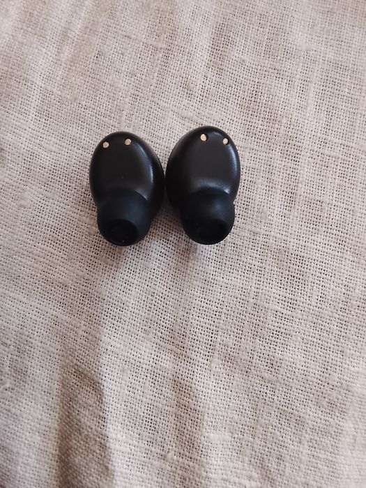 Наушники разные пары