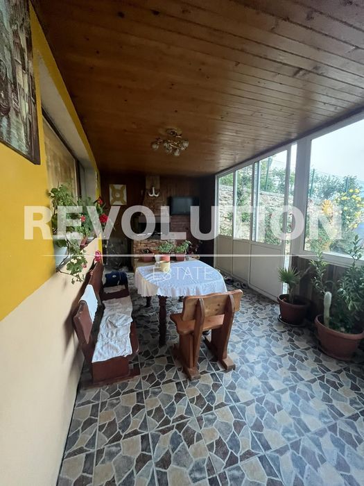 Дава се под наем Къща в Варна, Левски - 150 кв.м за 650 € - Снимка #6