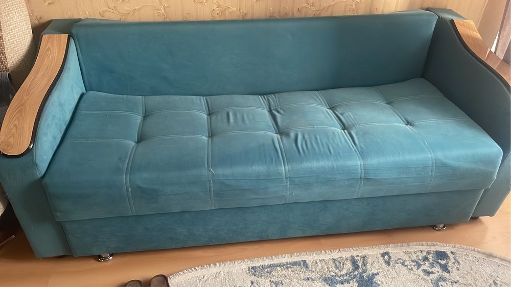 Продам диван б/у
