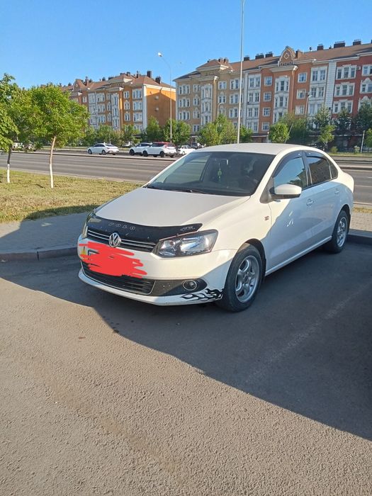 Продам Фольксваген Поло 2011 года