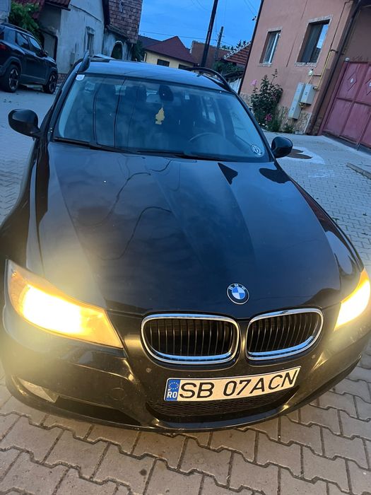 Vând BMW E91 - 2008 | 2.0 Diesel | 147 CP