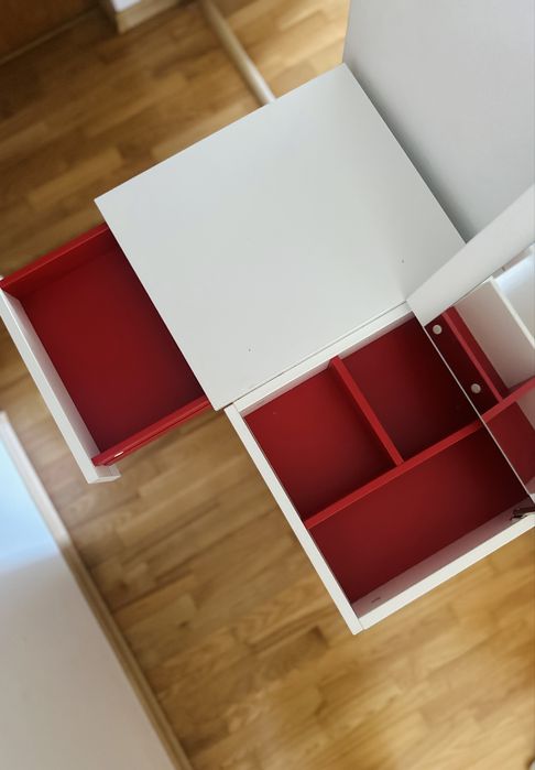 Măsuţă de toaletă Brimnes IKEA
