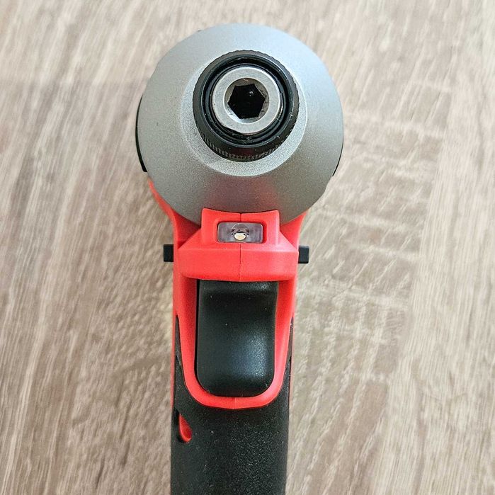Нов ударен гайковерт Milwaukee M18 BLIDRC-0 18V 190 Nm, безчетков Impact, без батерия и зарядно