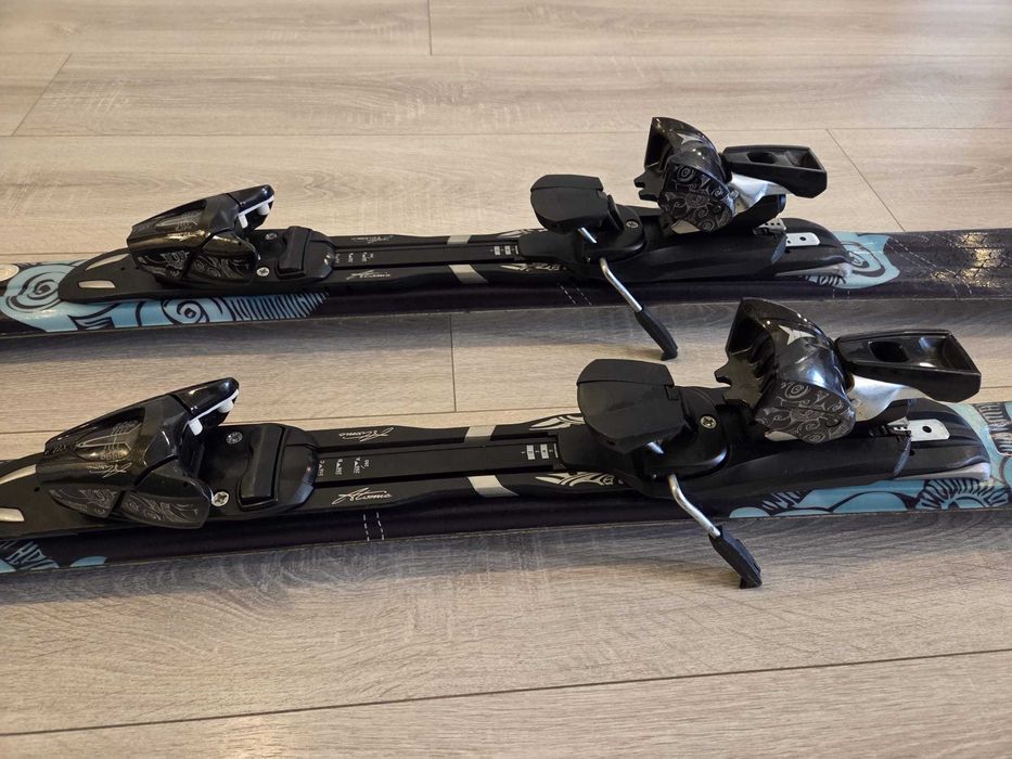 Schiuri Atomic Cloud 7 cu legaturi & bete – 156 cm – carving damă