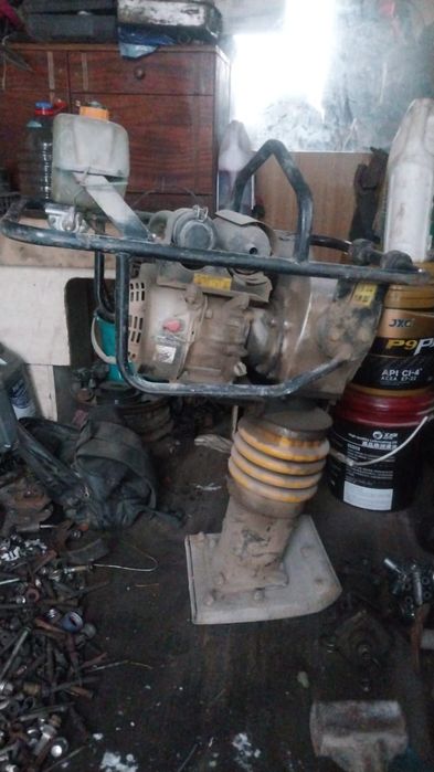 Вибротрамбовка Mateus MS02407, жұмыс істейді