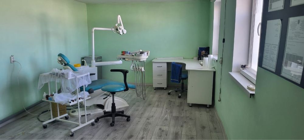 Продам стомотологическое оборудование