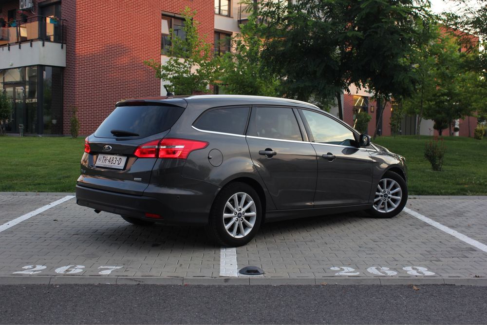 FORD Focus 2015 — imagine 3