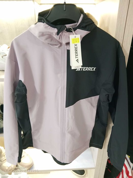 Яке adidas IM8154
Terrex  M XL адидас