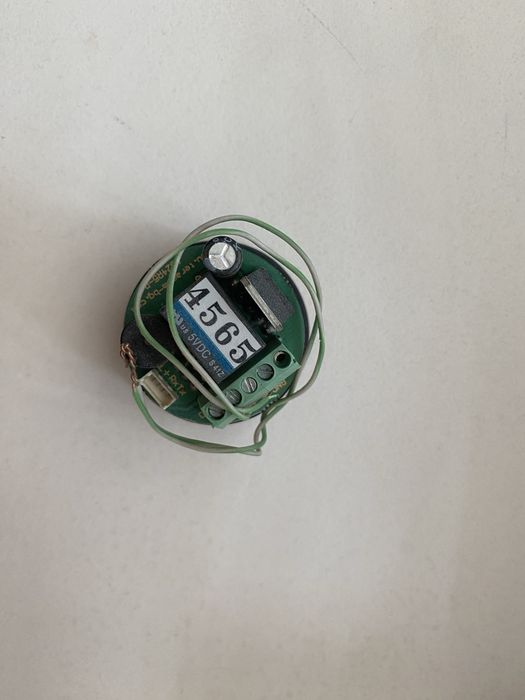 Контролер за достъп с карта за асансьор