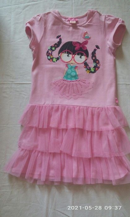 рокля и нов пъзел за 7 г.