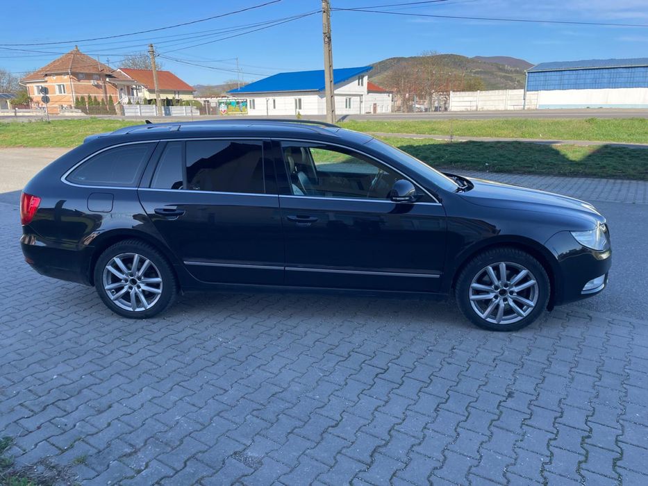 Skoda Superb ~ 4x4 ~Carlig