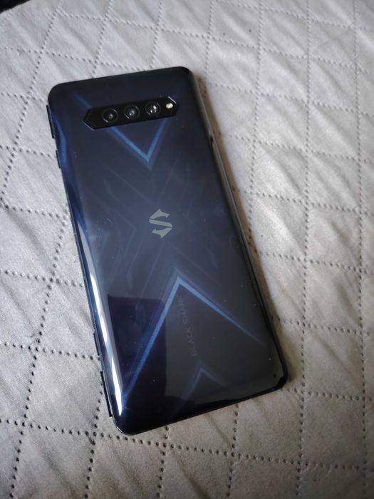 Xiaomi Black Shark 4