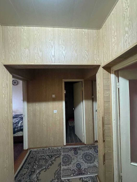 2-х комнатная, на Чиланзаре 20а квартале, 64м2, отдельный вход