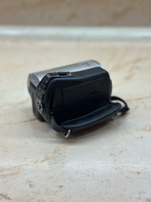 Камера Sony DCR-SR36