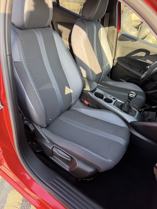 Peugeot 2008 1.2 PURETECH