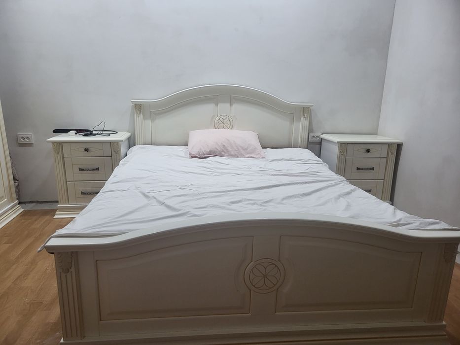 Спальный гарнитура сатылады