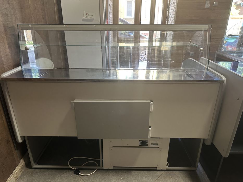 Месарска хладилна витрина 1.5м