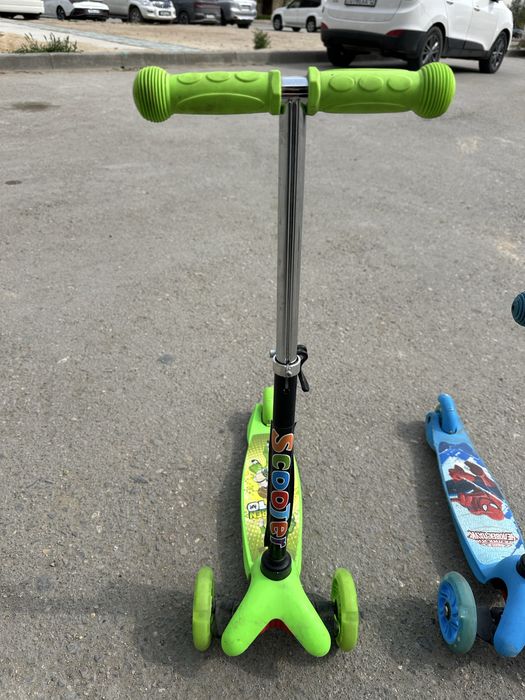 Продам самокат детский б/у