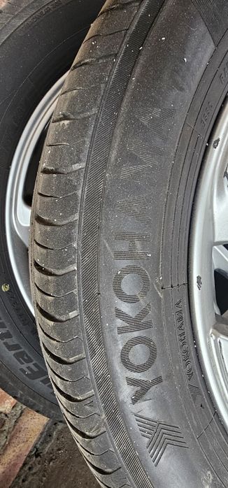 Продам комплект резины с дисками