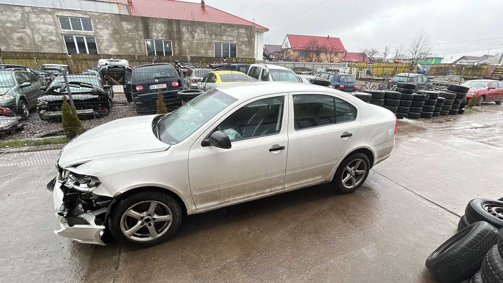 Motor complet fara anexe Skoda Octavia 2 2011  1.6 tdi CAYC