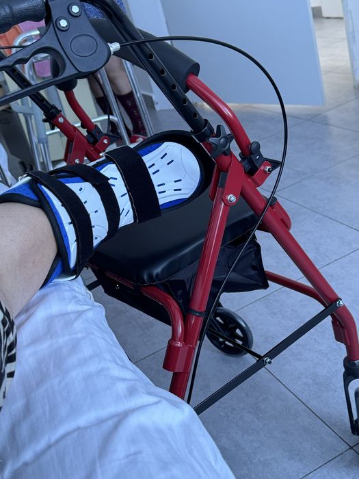 Ходунки и костыли