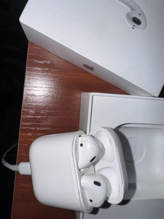 Airpods 1 итд  эйрподсы про ушки