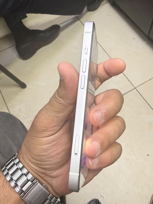 Iphone 13 128 ЕАС акб99% айфон 13 128