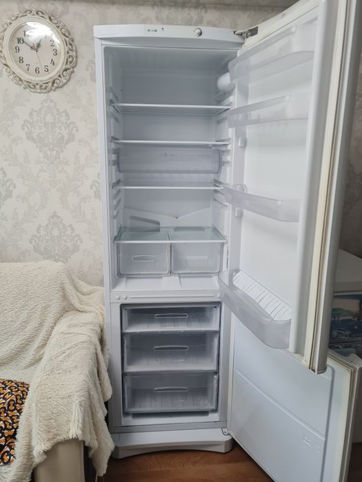 Холодильник Индезит