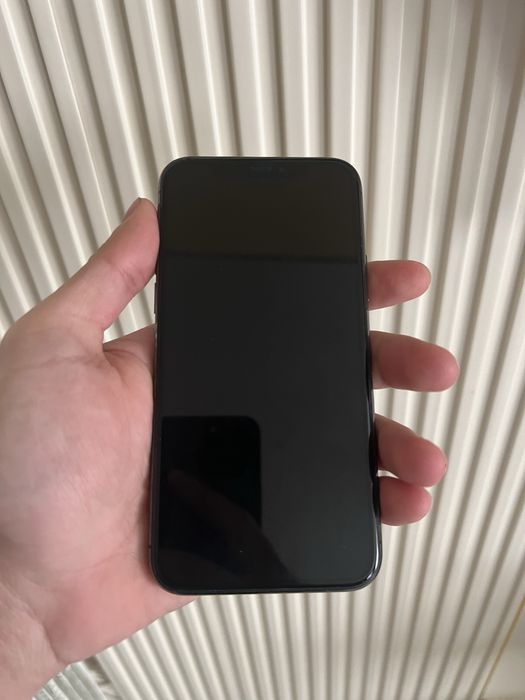 Продам IPhone 11 pro 64gb