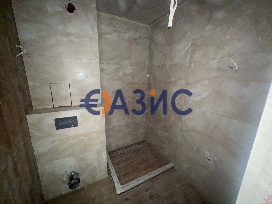 Продава се Едностаен апартамент в к.к. Слънчев бряг - 53 кв.м за 713 €/кв.м - Снимка #5