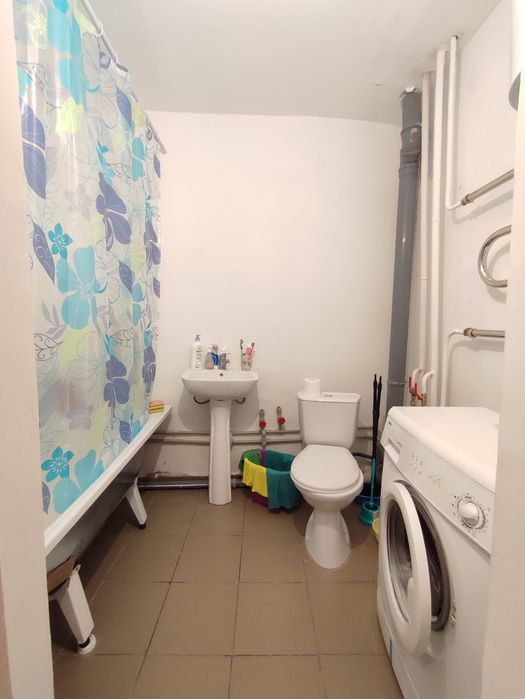 Продам 1.5 комнатную квартиру