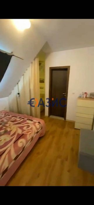 Продава се Тристаен апартамент в к.к. Слънчев бряг - 75 кв.м за 1227 €/кв.м - Снимка #8