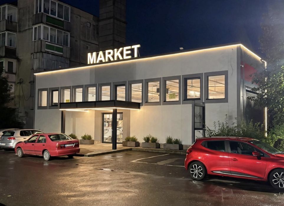 De inchiriat spatiu comercial 700 mp