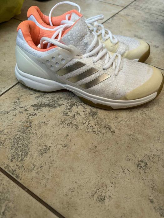 Обувки ,чехли,маратонки,сандали