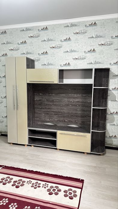 Стенка в гостиной