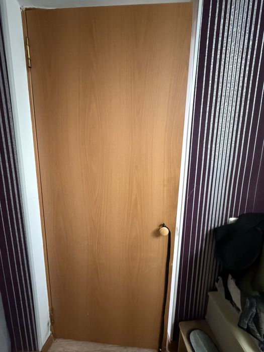 Продам межкомнатные двери б/у