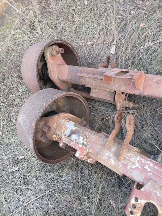 Продам оси на прицеп