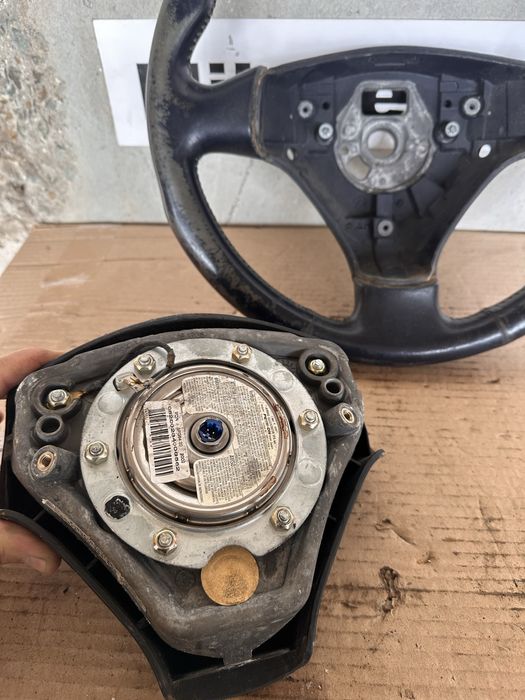 Волан от ауди а4 / audi a4