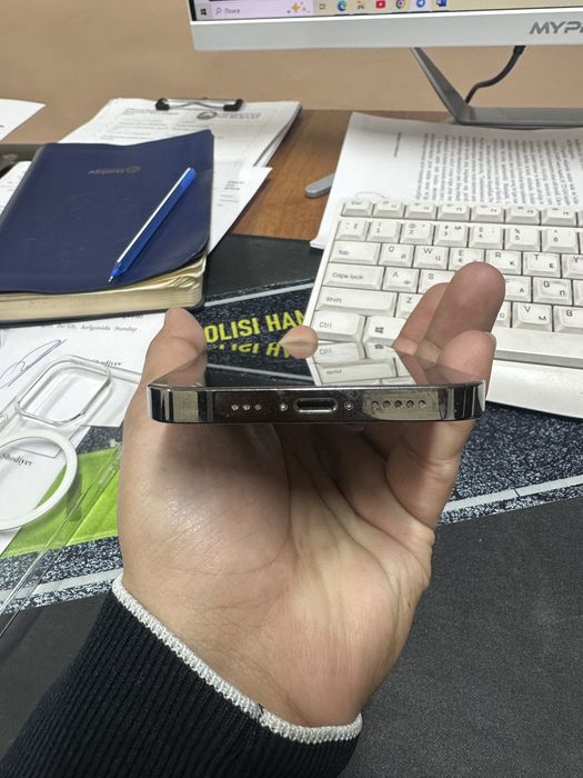 Iphone 12 pro 256  SROCHNA SOTILADI