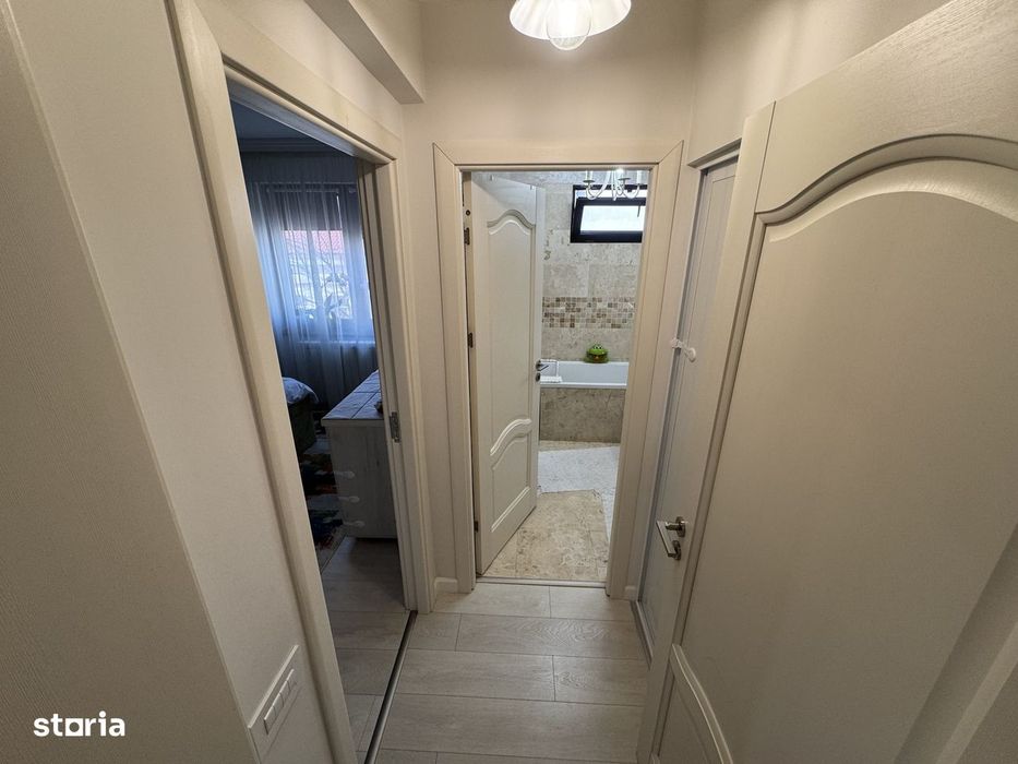 Apartament 2 camere renovat zona Tomis Mall